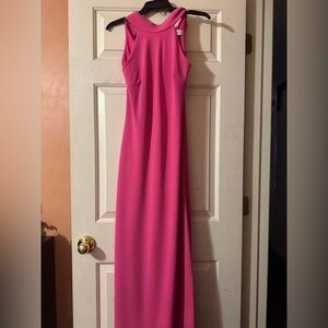 Chic Pink Halter Maxi Dress